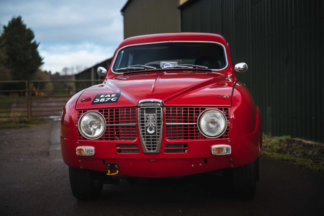 1965 Saab 96 - Image 21 of 31