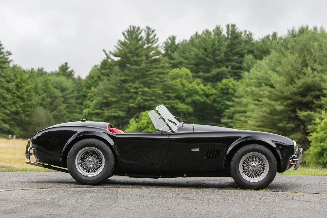 1965 Shelby Cobra 289 - Image 2 of 31