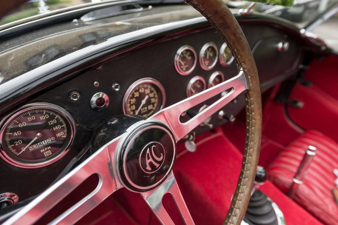 1965 Shelby Cobra 289 - Image 17 of 31