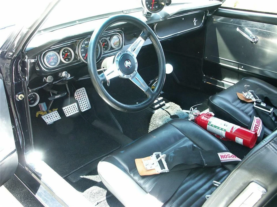 1965 Shelby GT350 - Image 4 of 5