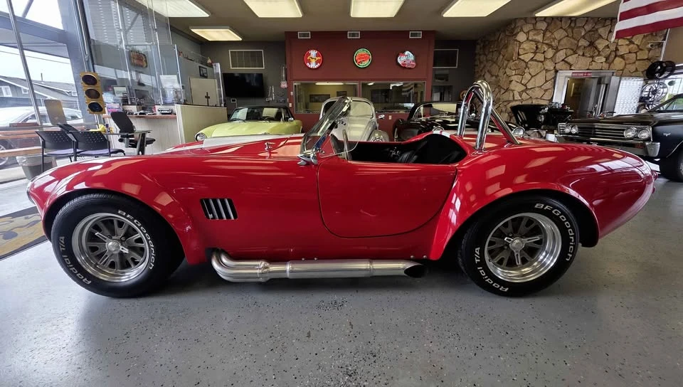1965 Shelby Cobra 289 - Image 4 of 17