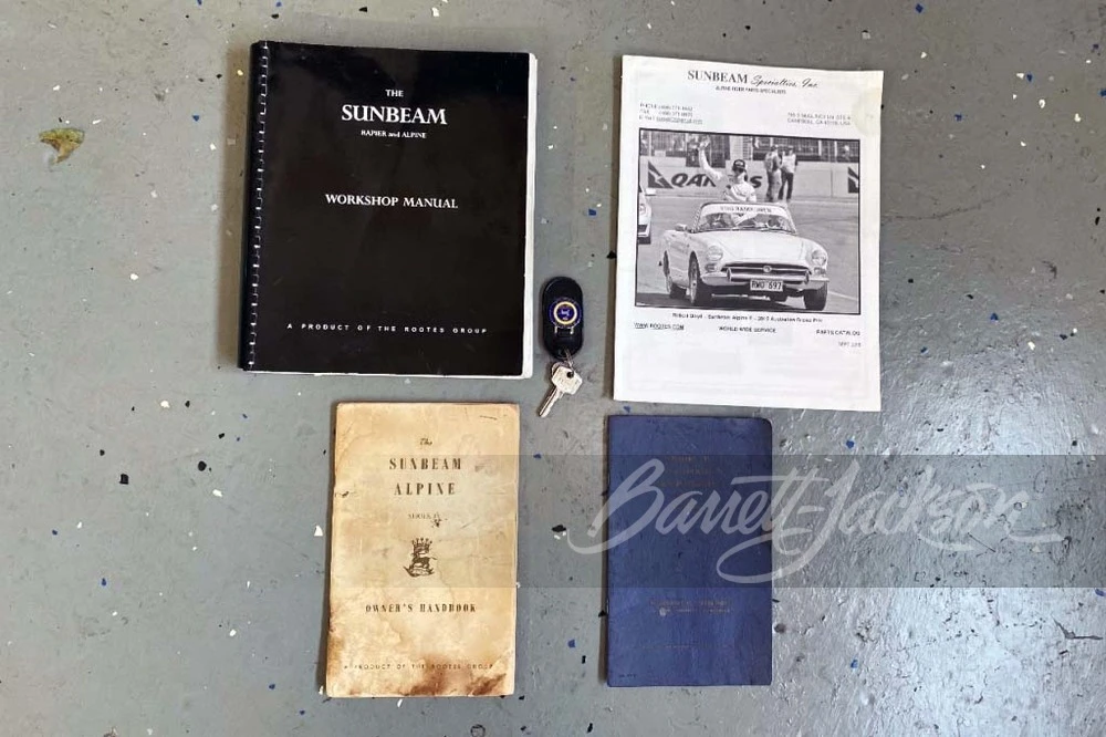 1965 Sunbeam Alpine Series IV - Image 11 of 15