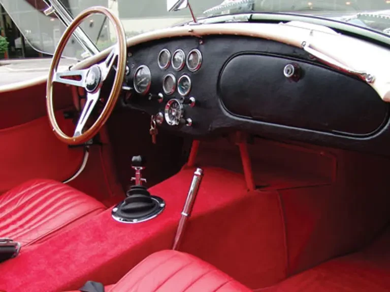 1965 Shelby Cobra 289 - Image 4 of 7