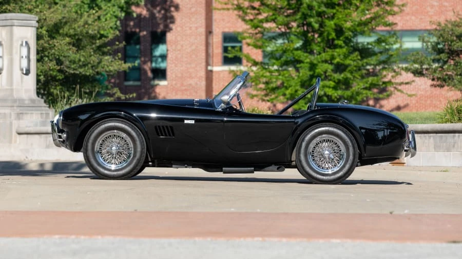 1965 Shelby Cobra 289 - Image 2 of 25