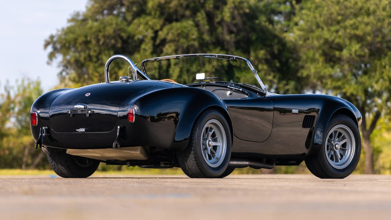 1965 Shelby Cobra 289 - Image 13 of 28