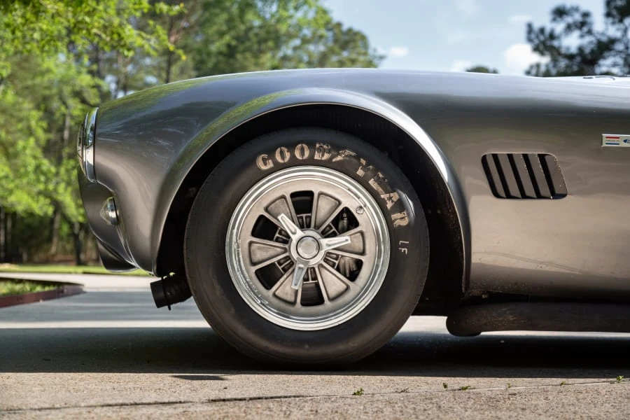 1965 Shelby Cobra 289 - Image 17 of 31
