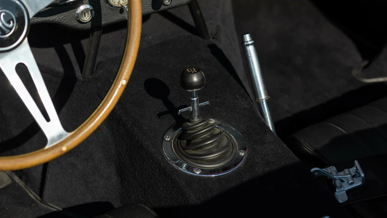 1965 Shelby Cobra 289 - Image 11 of 31