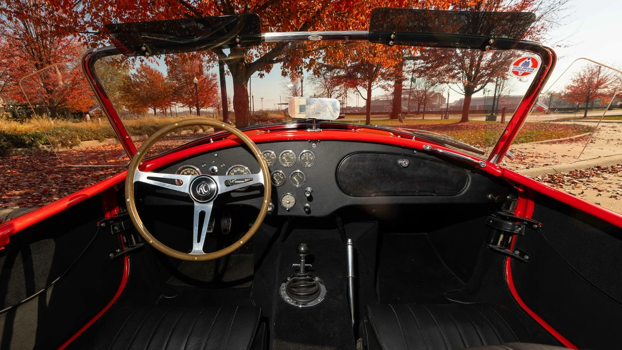 1965 Shelby Cobra 289 - Image 19 of 31