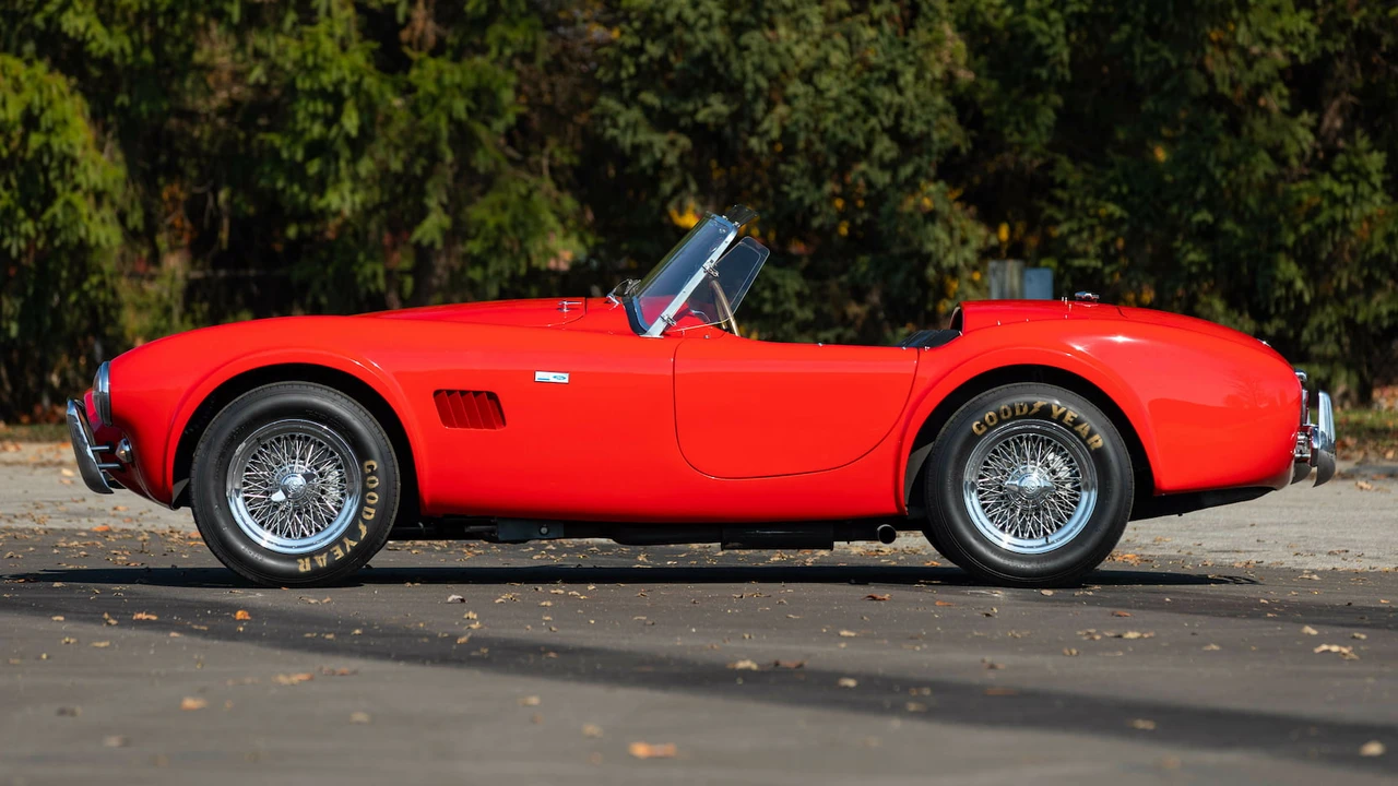 1965 Shelby Cobra 289 - Image 2 of 31