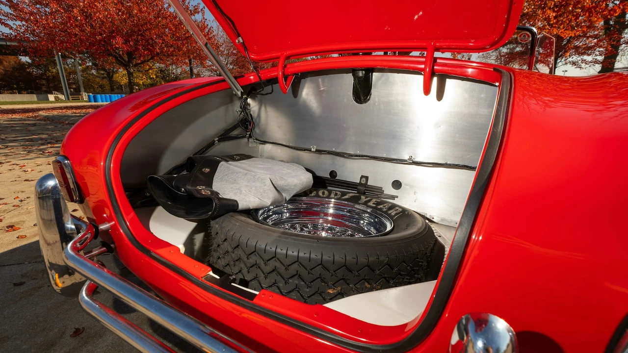 1965 Shelby Cobra 289 - Image 22 of 31