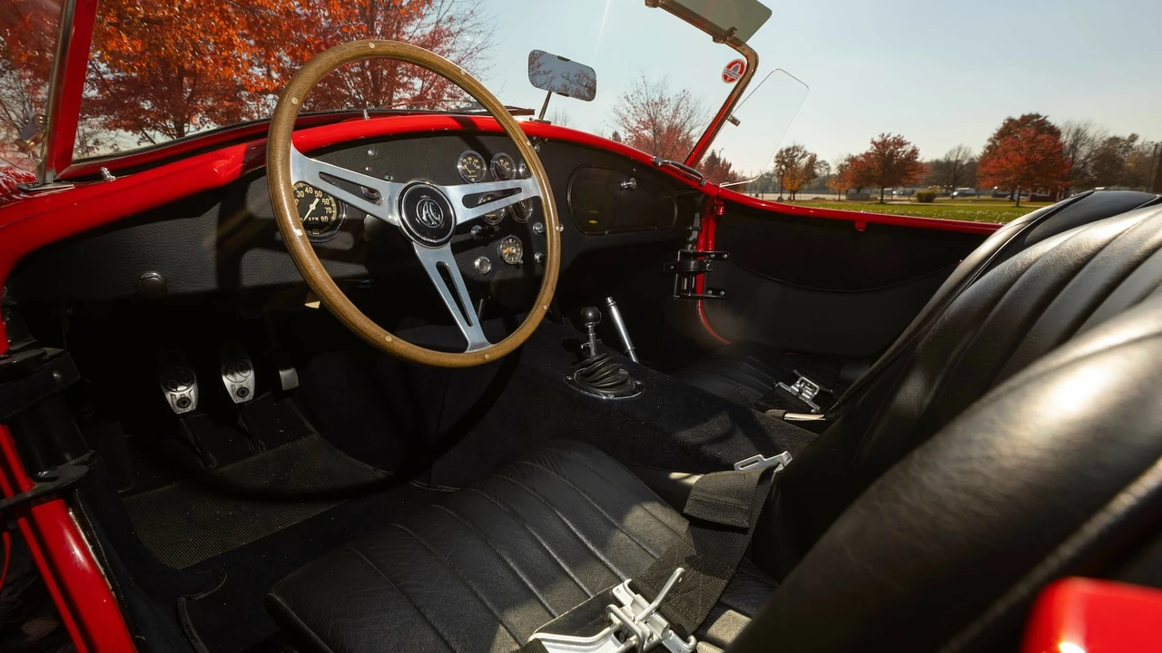 1965 Shelby Cobra 289 - Image 25 of 31