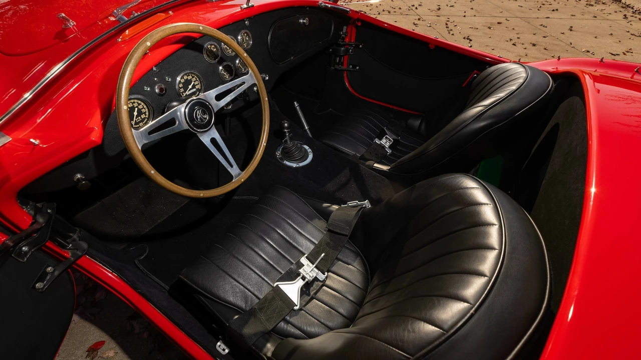 1965 Shelby Cobra 289 - Image 4 of 31