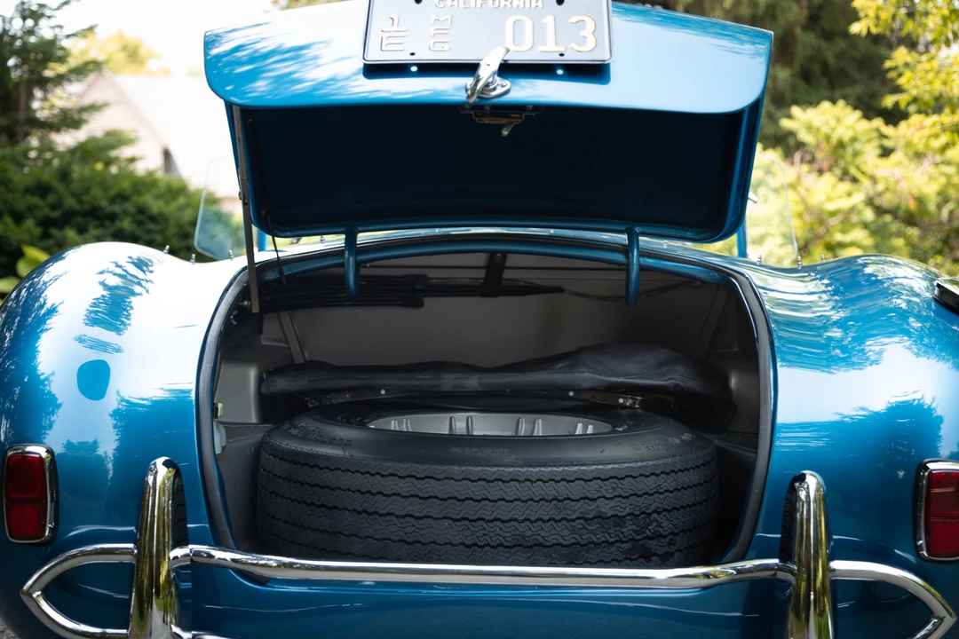 1965 Shelby Cobra 427 - Image 18 of 31