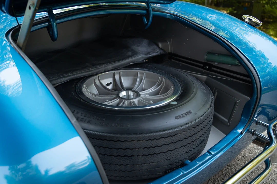 1965 Shelby Cobra 427 - Image 16 of 31