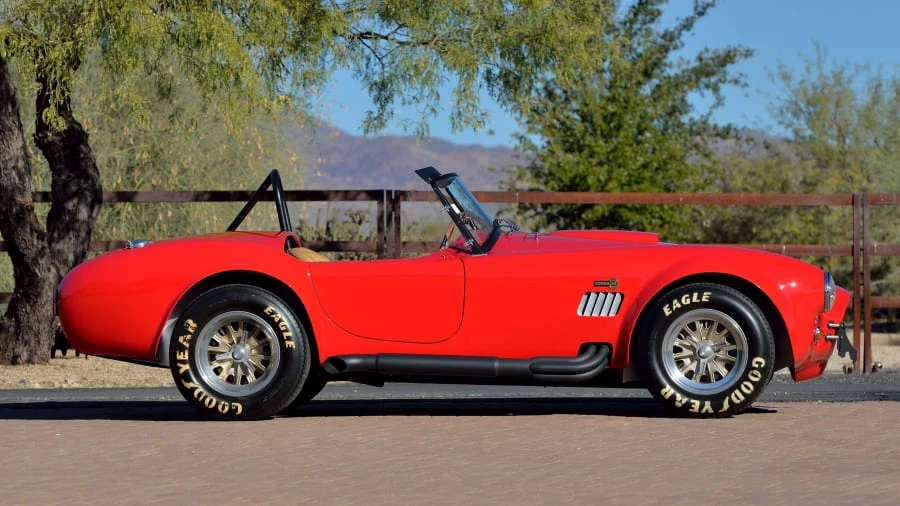 1965 Shelby Cobra 427 - Image 2 of 31