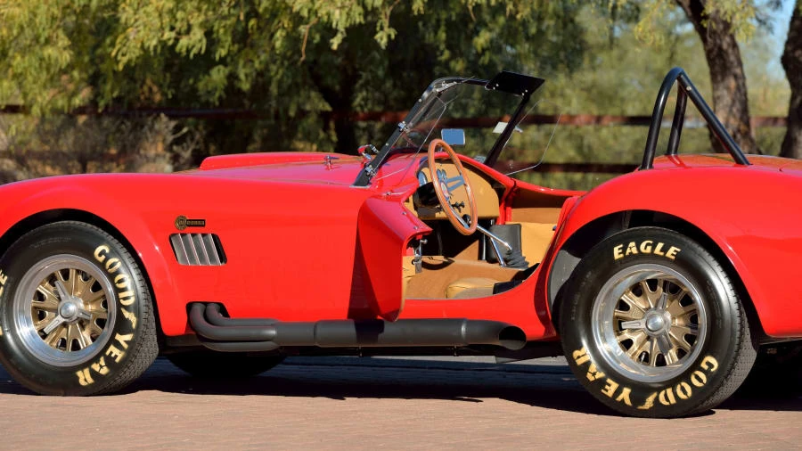 1965 Shelby Cobra 427 - Image 17 of 31