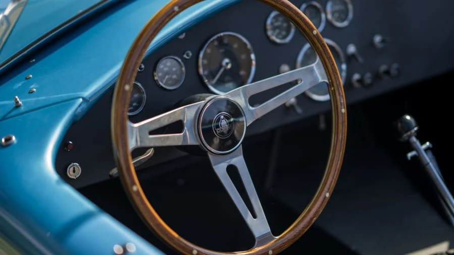 1965 Shelby Cobra 427 - Image 28 of 31