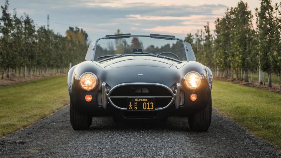 1965 Shelby Cobra 427 - Image 2 of 31