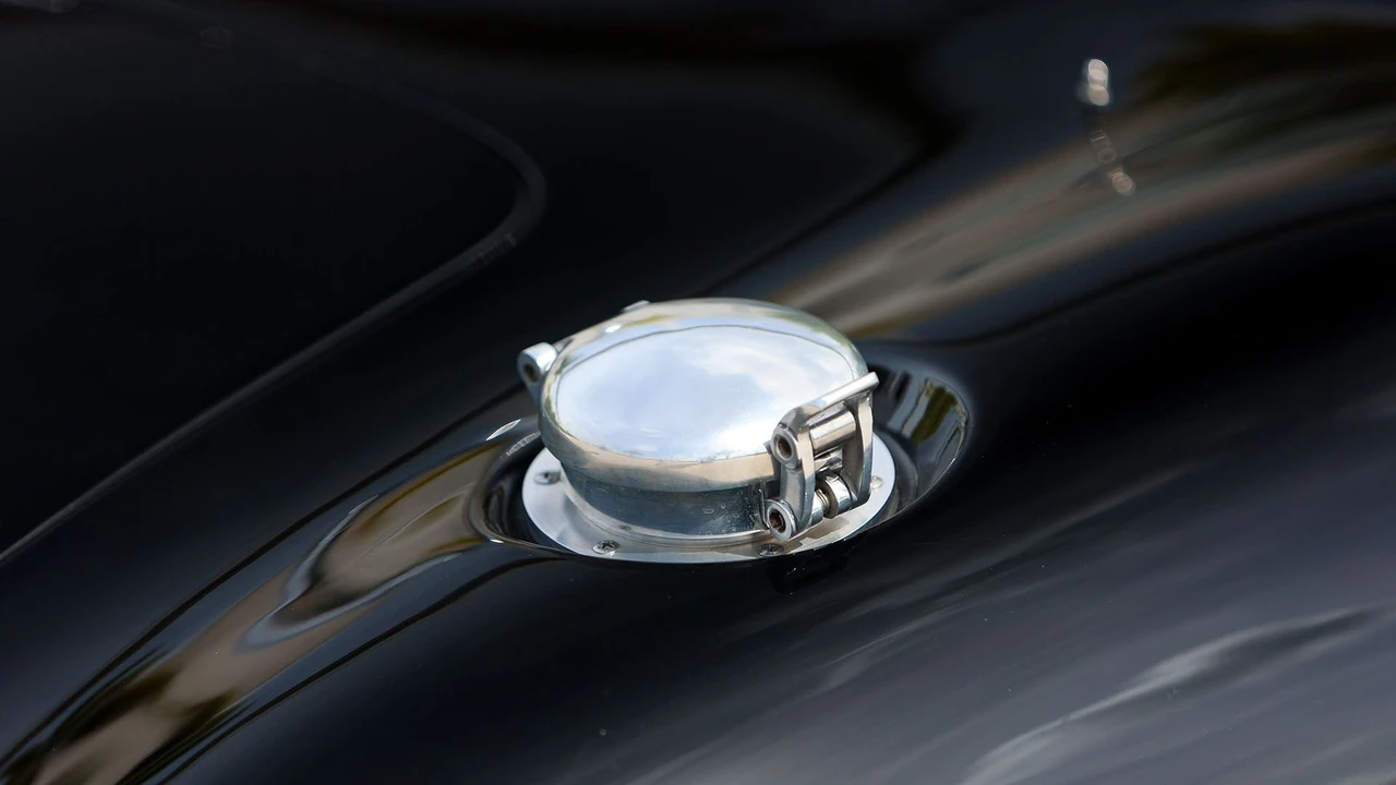 1965 Shelby Cobra 427 - Image 14 of 31
