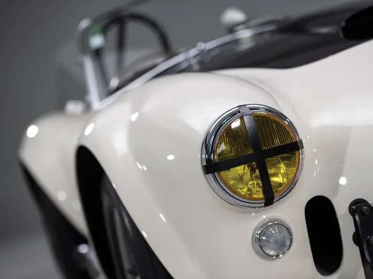 1965 Shelby Cobra 427 - Image 18 of 31