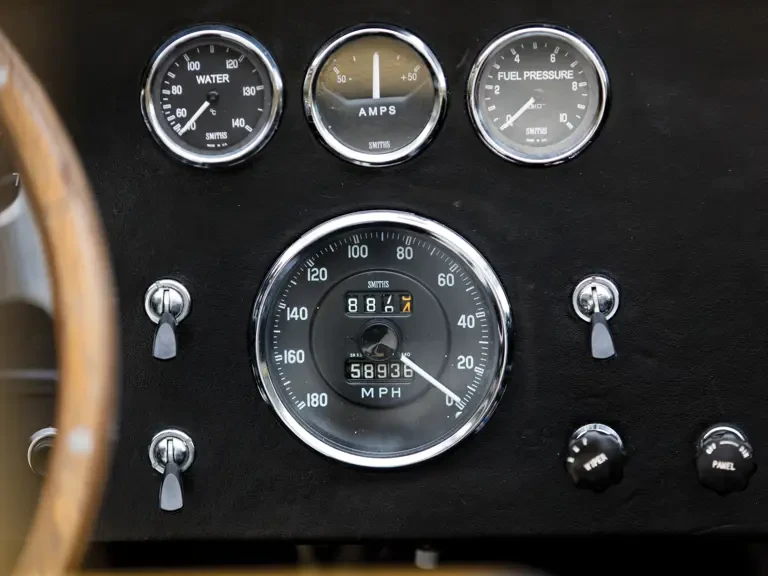 1965 Shelby Cobra 427 - Image 18 of 31