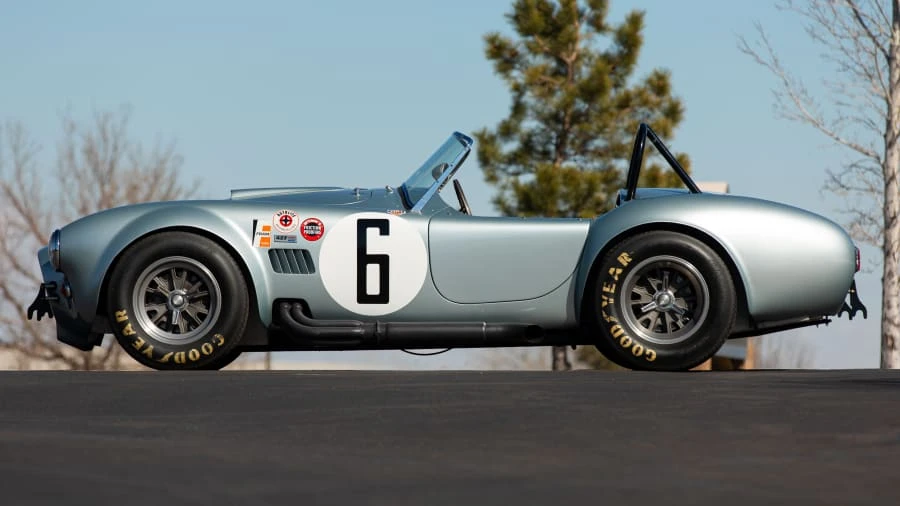 1965 Shelby Cobra 427 - Image 2 of 31