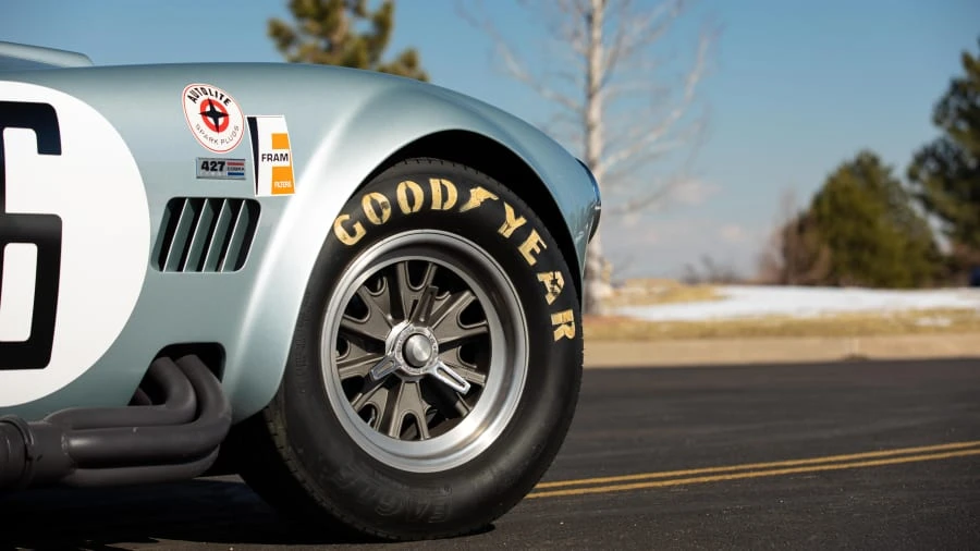 1965 Shelby Cobra 427 - Image 17 of 31