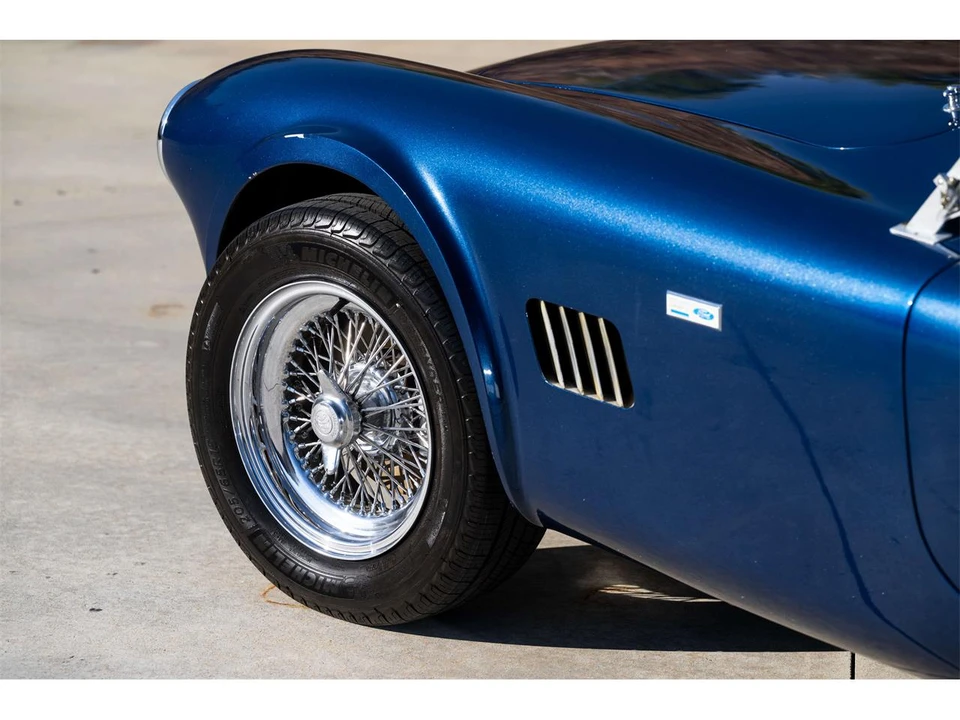 1965 Shelby Cobra 427 - Image 17 of 31
