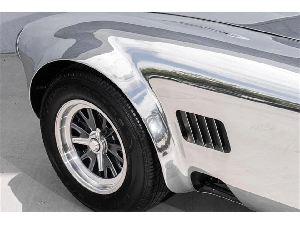 1965 Shelby Cobra 427 - Image 8 of 31