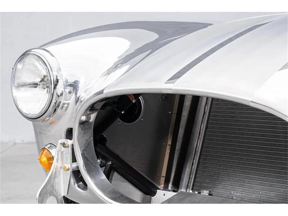 1965 Shelby Cobra 427 - Image 14 of 31