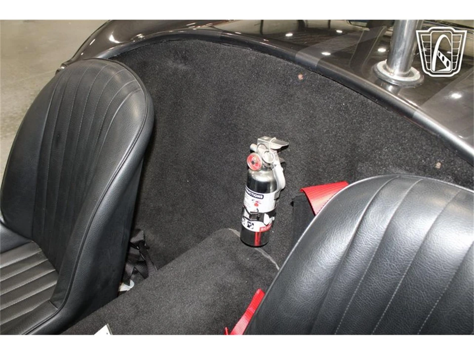 1965 Shelby Cobra 289 - Image 2 of 31