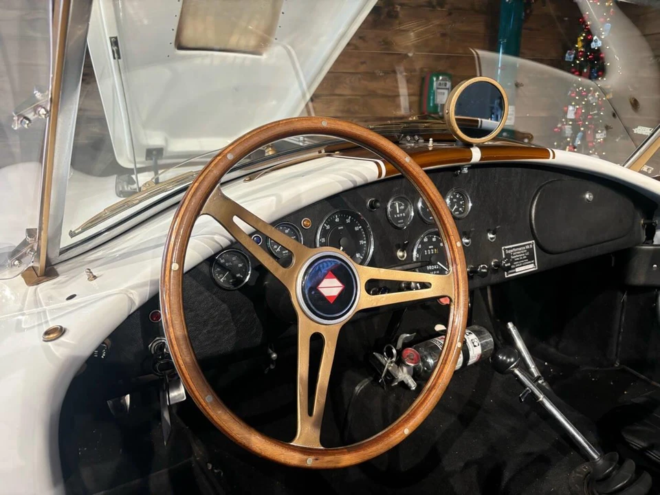 1965 Shelby Cobra 289 - Image 24 of 31