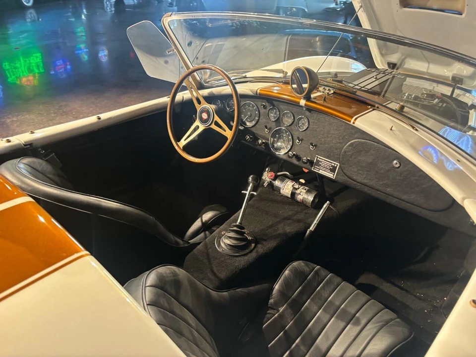 1965 Shelby Cobra 289 - Image 23 of 31