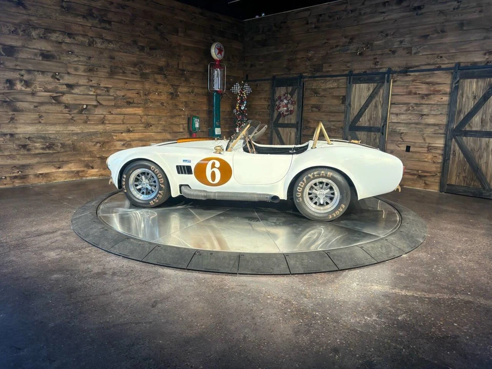 1965 Shelby Cobra 289 - Image 3 of 31