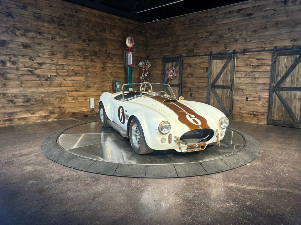 1965 Shelby Cobra 289 - Image 19 of 31