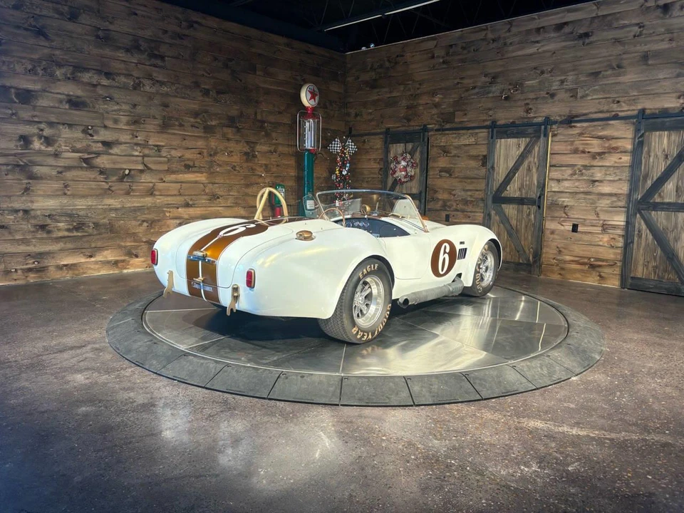 1965 Shelby Cobra 289 - Image 10 of 31