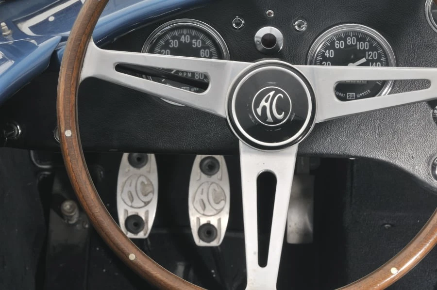 1965 Shelby Cobra 289 - Image 4 of 10