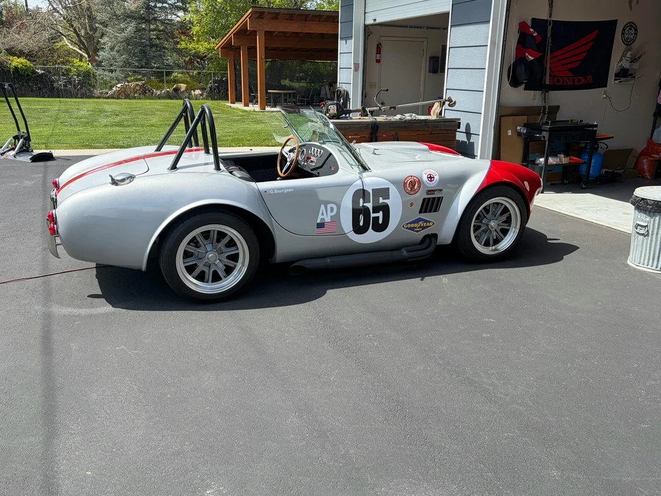 1965 Shelby Cobra 289 - Image 2 of 12