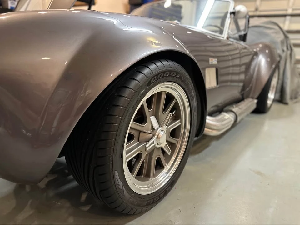 1965 Shelby Cobra 427 - Image 2 of 20