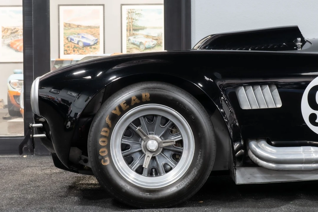 1965 Shelby Cobra 427 - Image 10 of 21