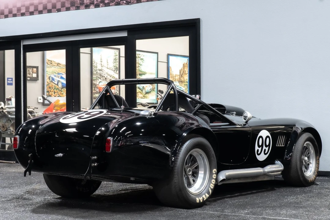 1965 Shelby Cobra 427 - Image 7 of 21