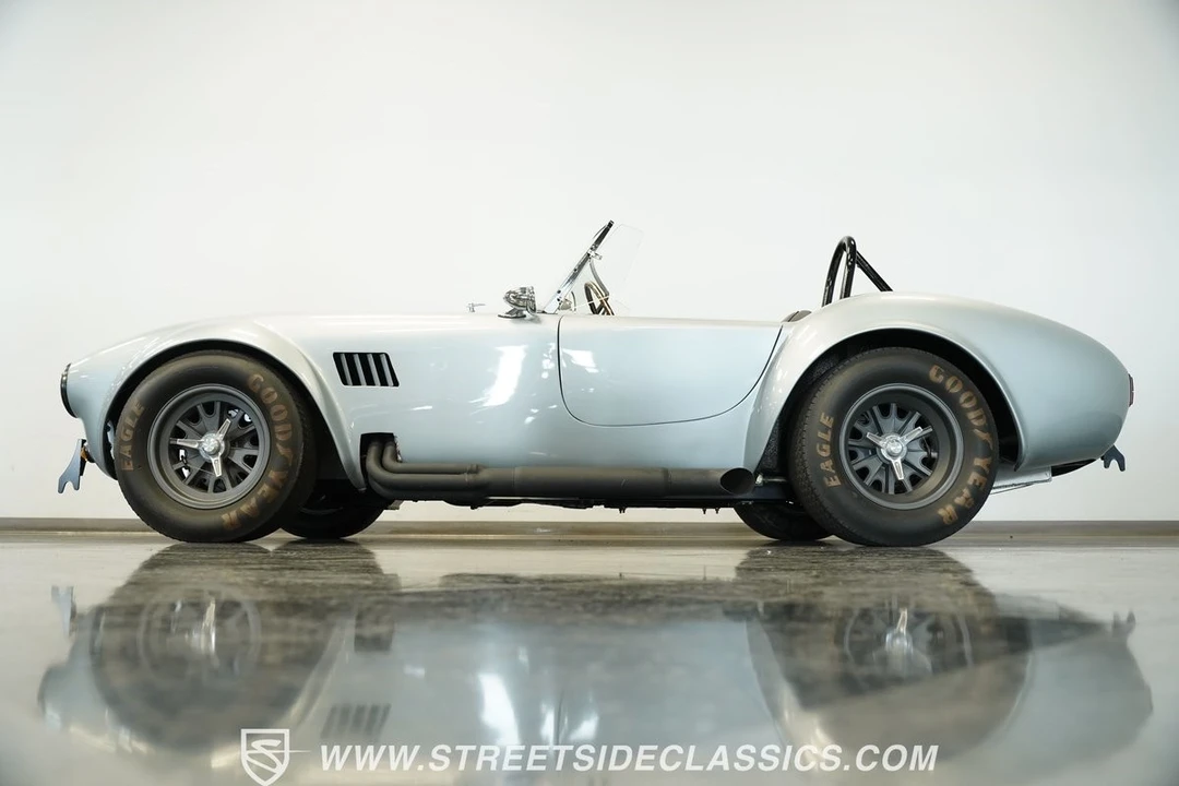 1965 Shelby Cobra Replica - Image 9 of 12