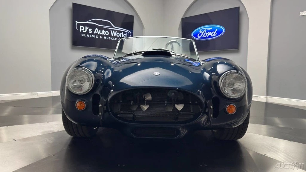 1965 Shelby Cobra 427 - Image 10 of 24