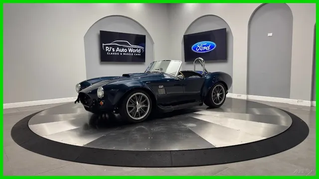 1965 Shelby Cobra 427 Side Oiler V8