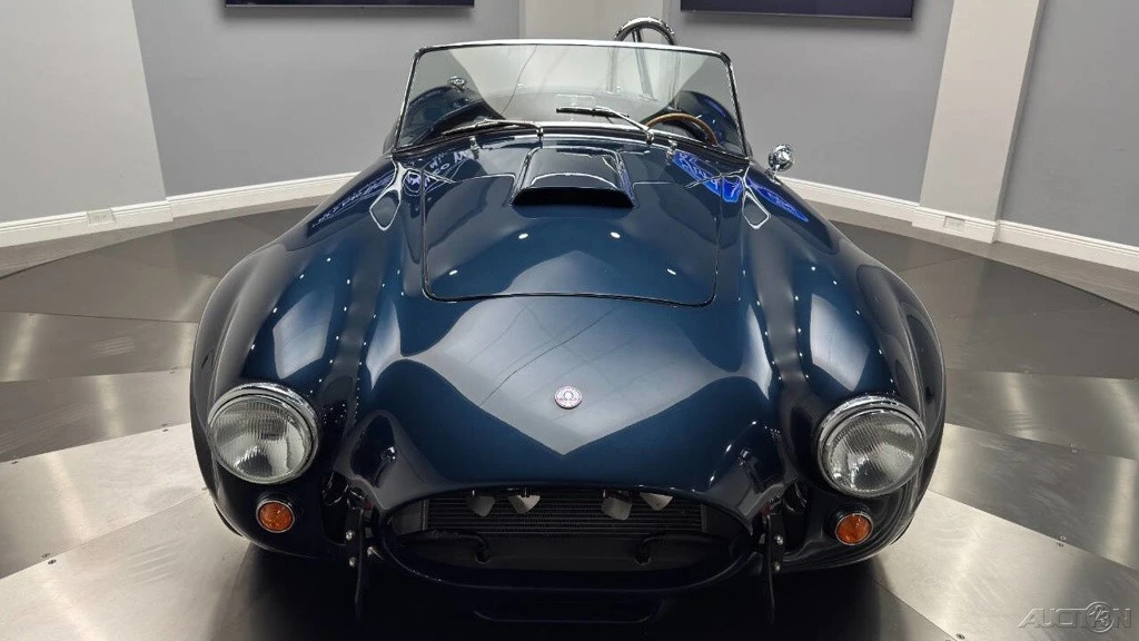 1965 Shelby Cobra 427 - Image 9 of 24