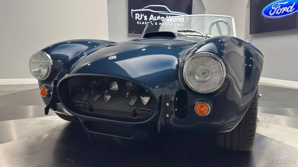 1965 Shelby Cobra 427 - Image 17 of 24