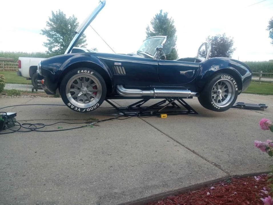 1965 Shelby Cobra Replica - Image 4 of 10