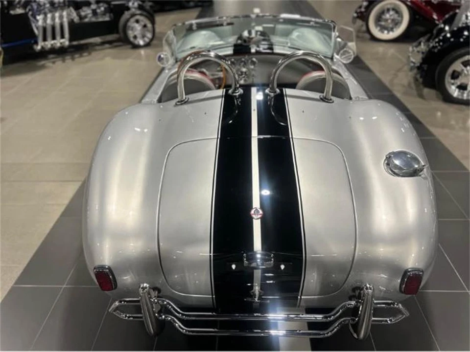 1965 Shelby Cobra 289 - Image 9 of 11