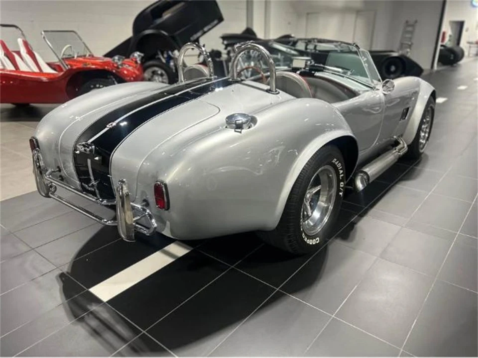 1965 Shelby Cobra 289 - Image 8 of 11