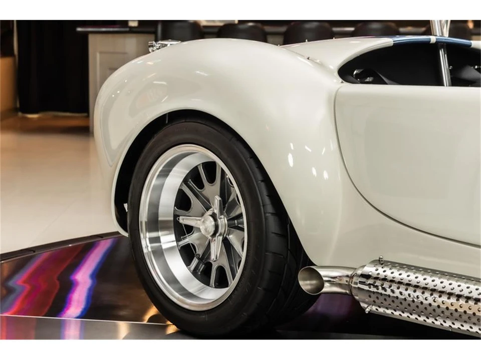 1965 Shelby Cobra 289 - Image 22 of 31